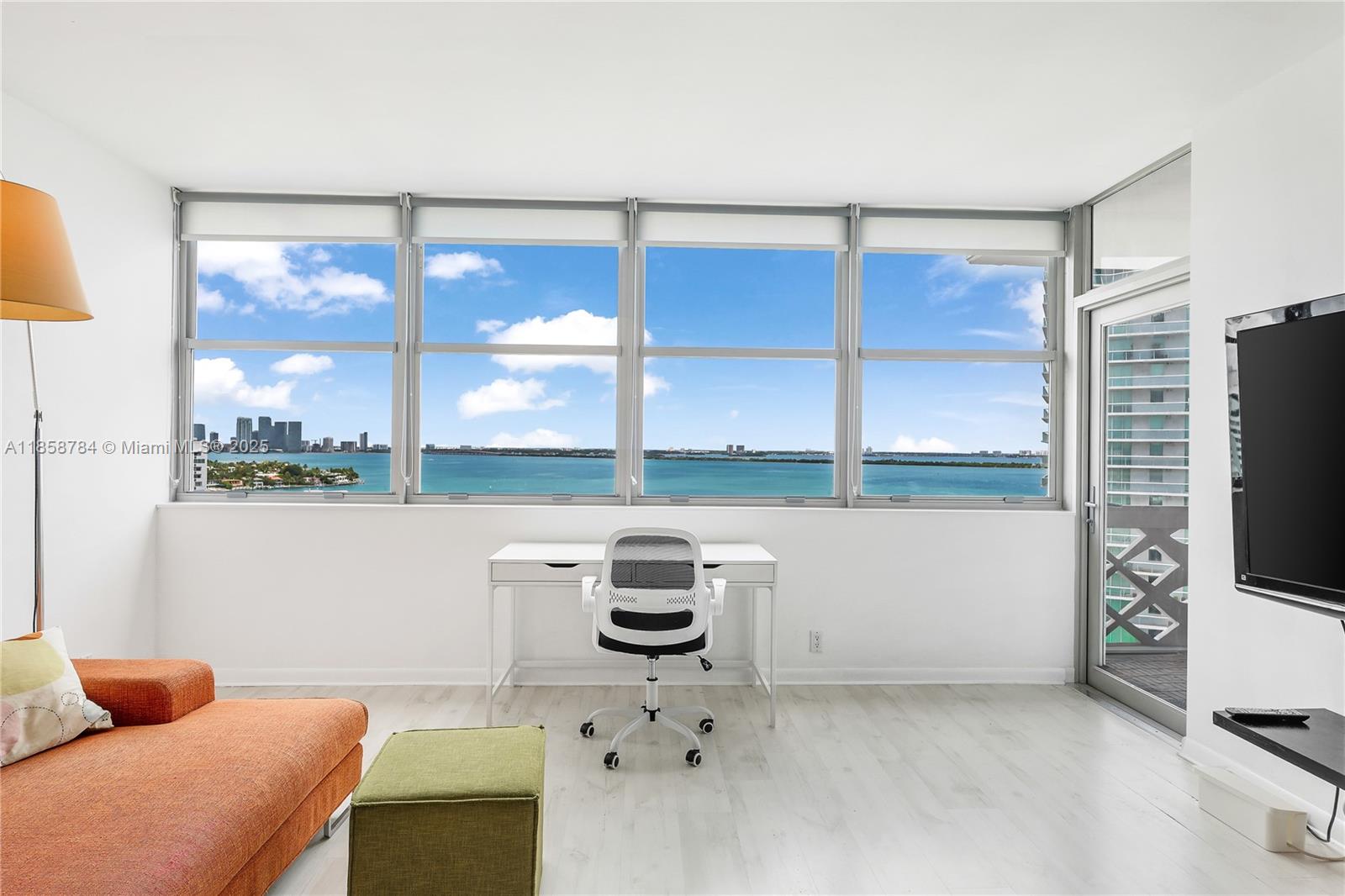 20 Island Ave #1502