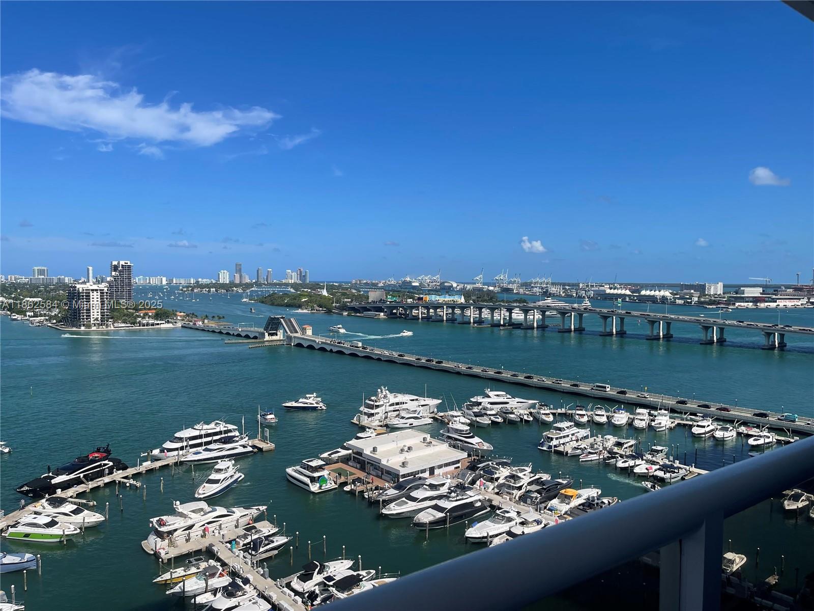 1717 N Bayshore Dr #A-2034