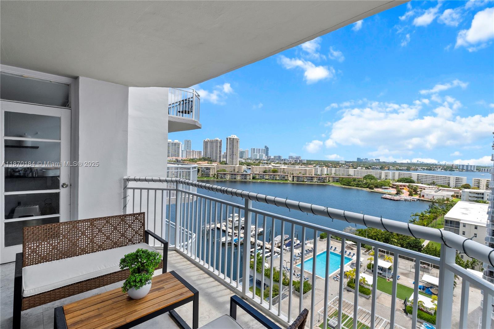 18071 Biscayne Blvd #1404