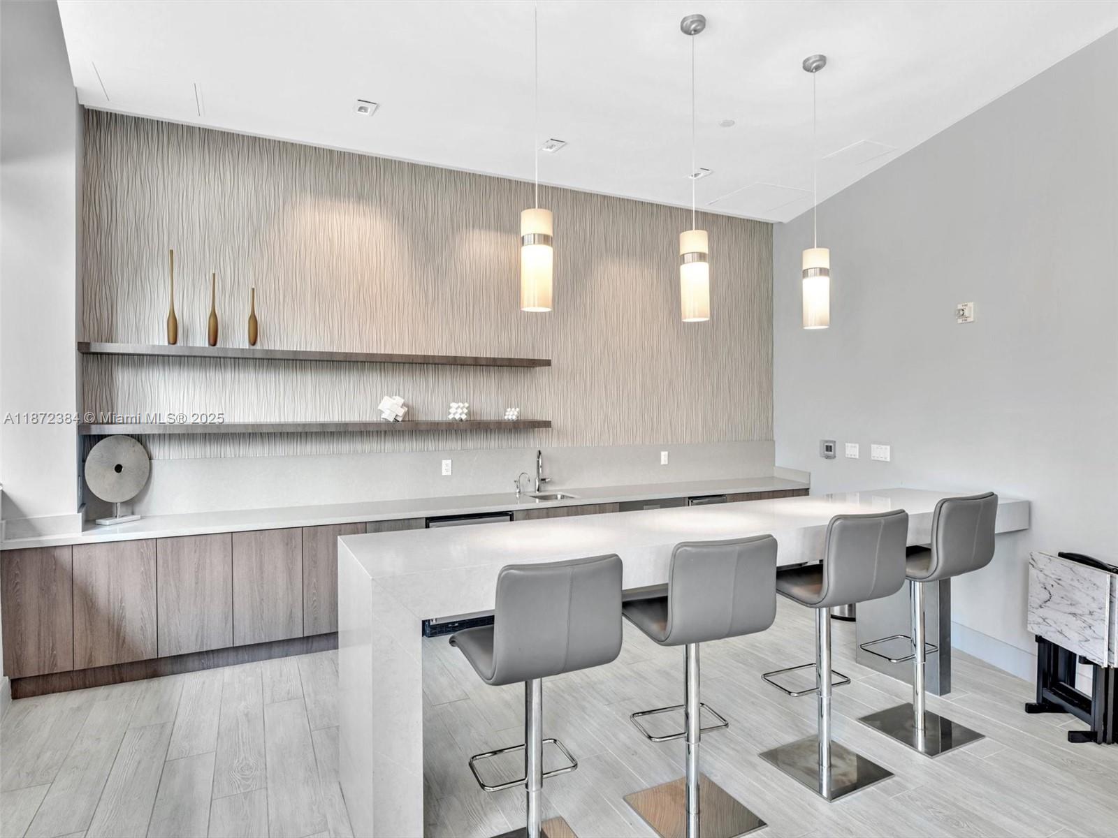 3535 S Ocean Dr #905 Hollywood, FL 33019