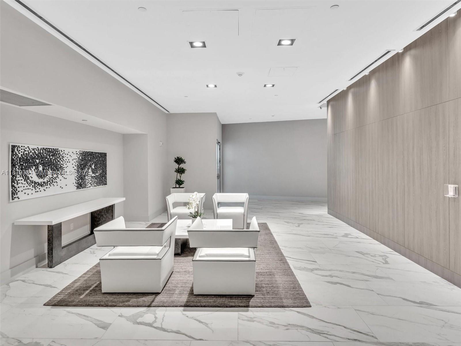 3535 S Ocean Dr #905 Hollywood, FL 33019