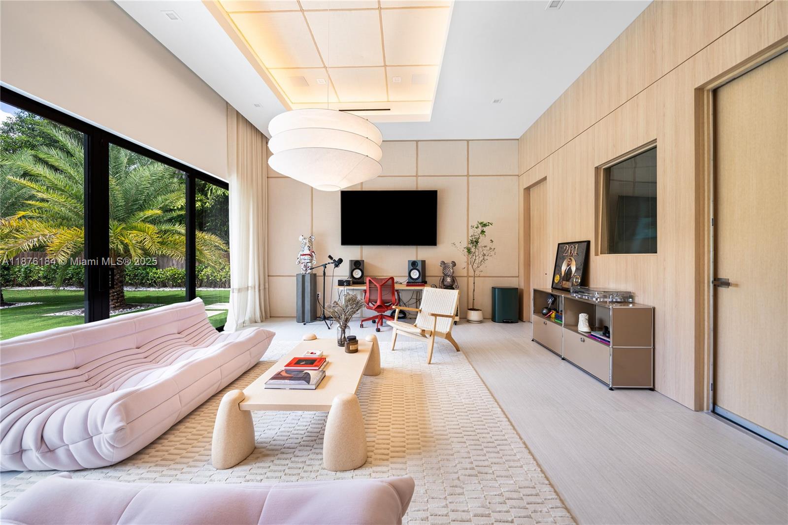 12820 SW 80th Ave Pinecrest, FL 33156