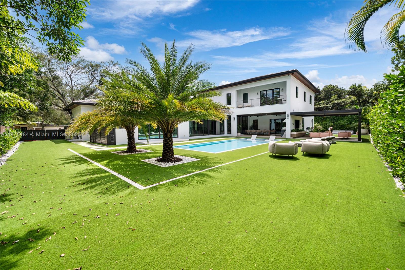 12820 SW 80th Ave Pinecrest, FL 33156