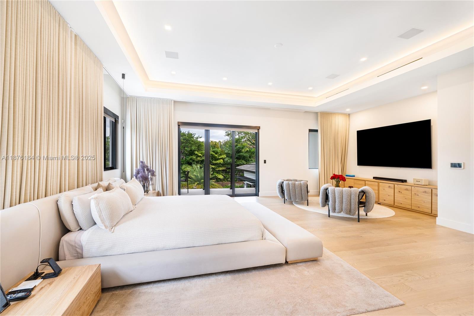 12820 SW 80th Ave Pinecrest, FL 33156