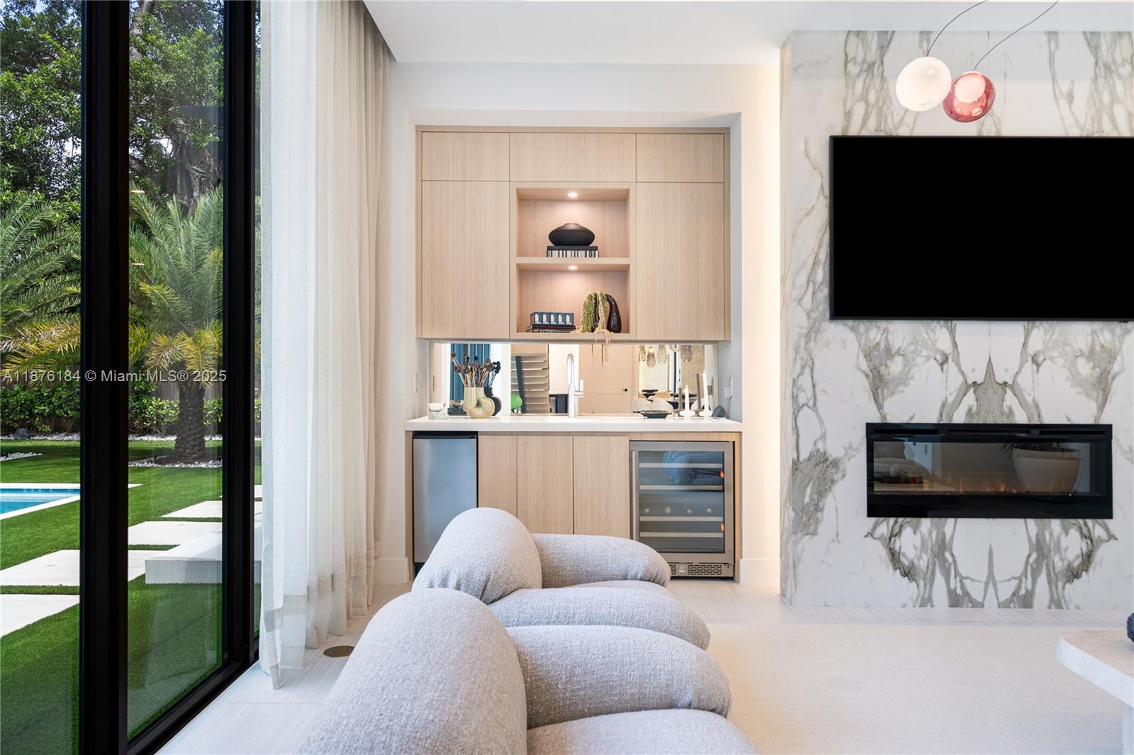 12820 SW 80th Ave Pinecrest, FL 33156