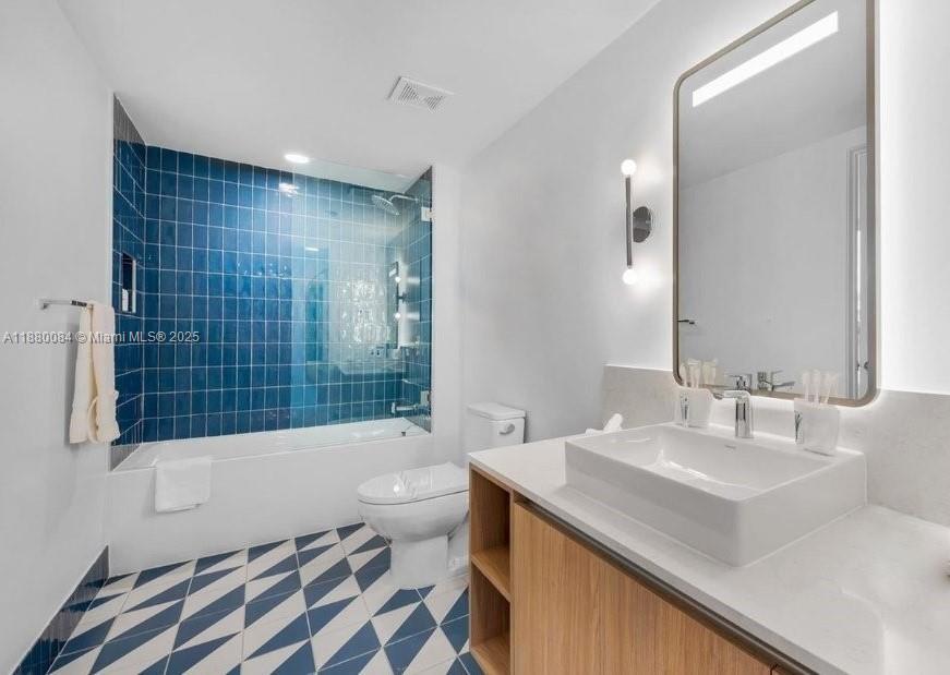 image Naiive/gale Residences4
