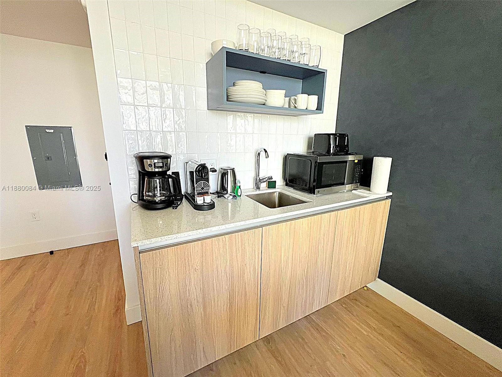 image Naiive/gale Residences5