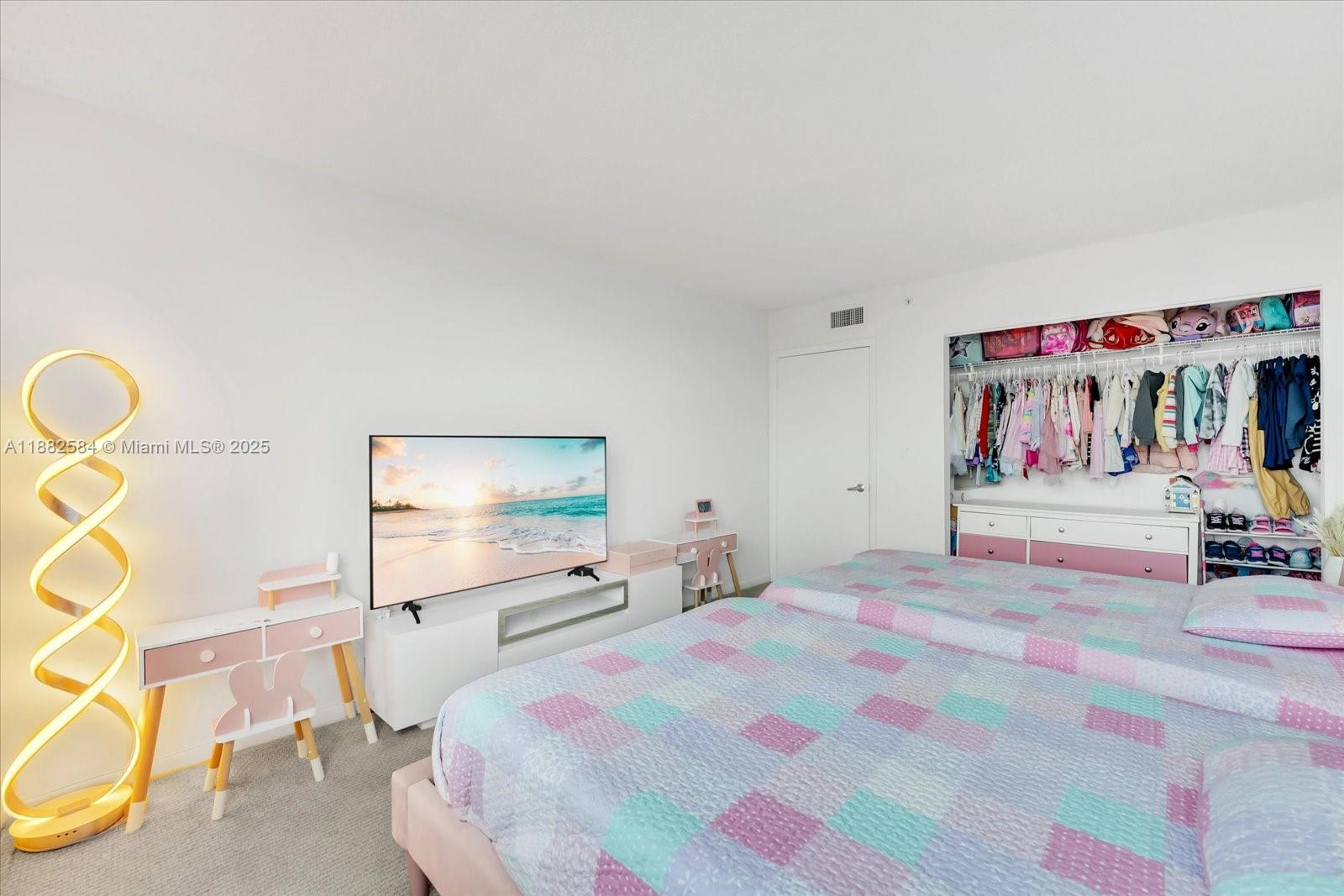 image The Floridian Condo14