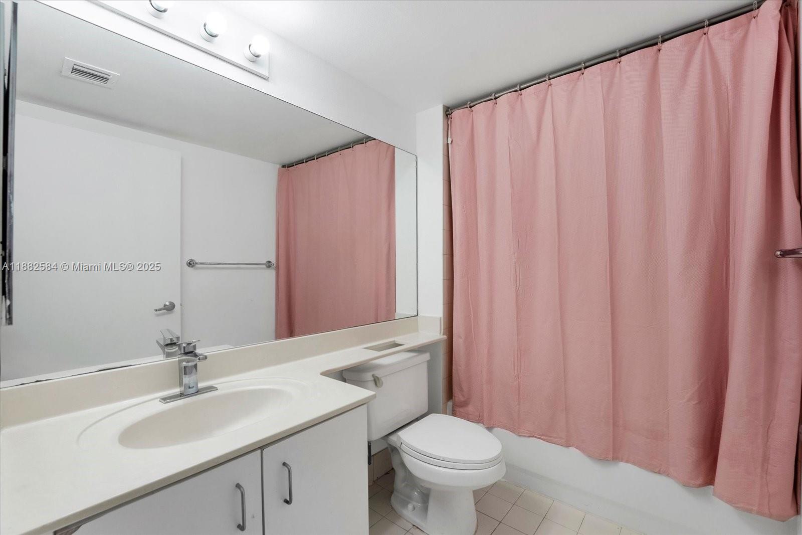 image The Floridian Condo15