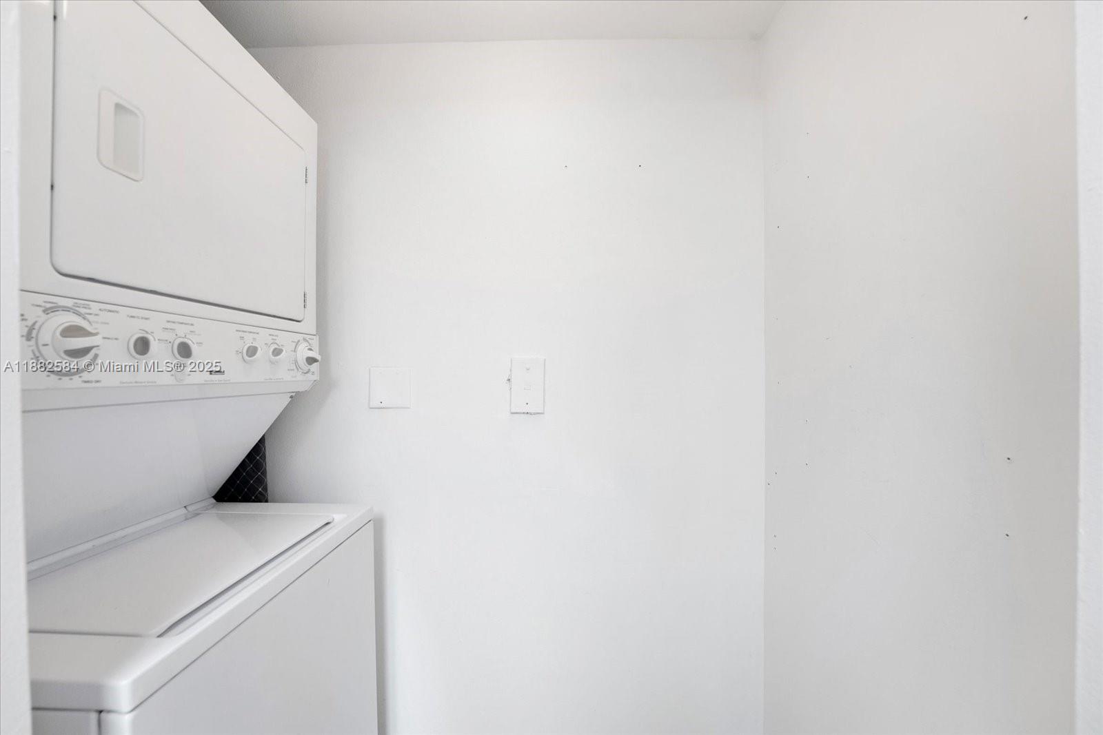 image The Floridian Condo17
