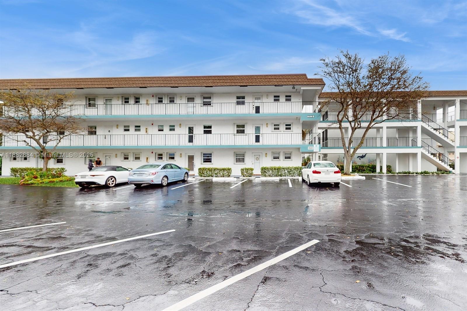 1501 S Ocean Blvd #301