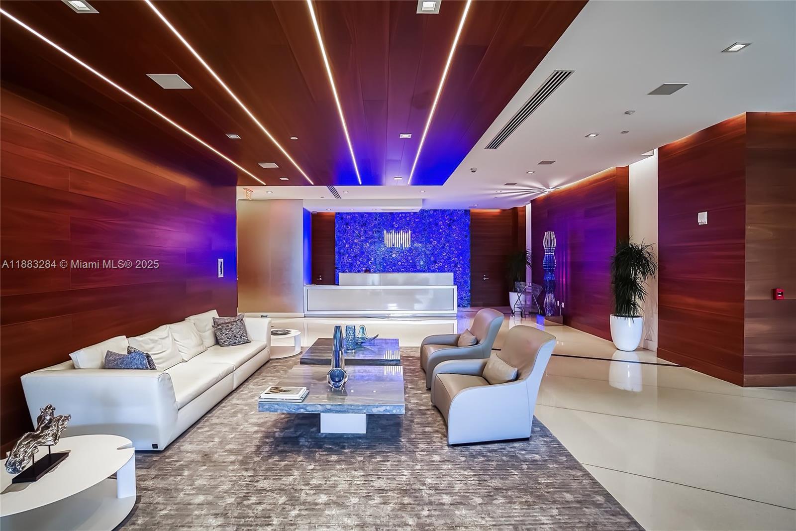 image Parque Towers Condo35