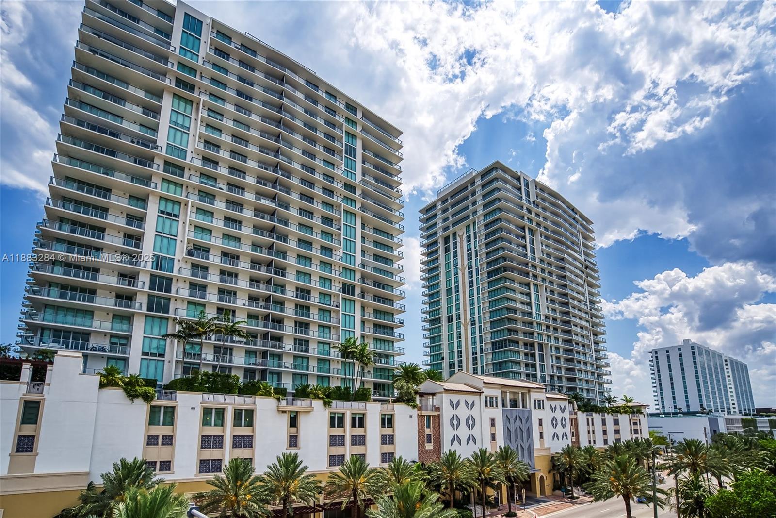 image Parque Towers Condo47