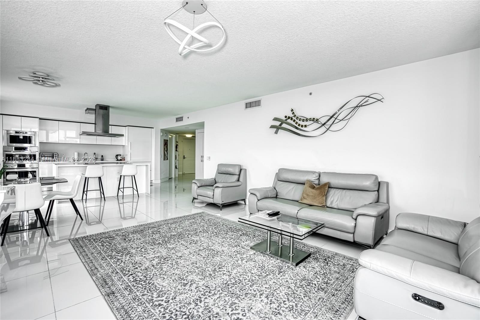 image Parque Towers Condo4