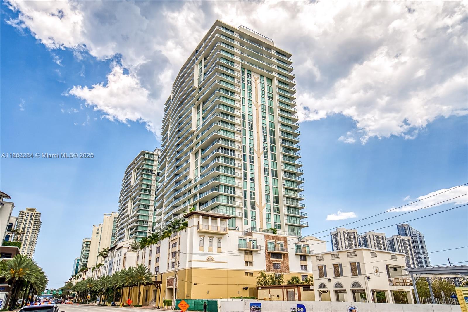 image Parque Towers Condo54