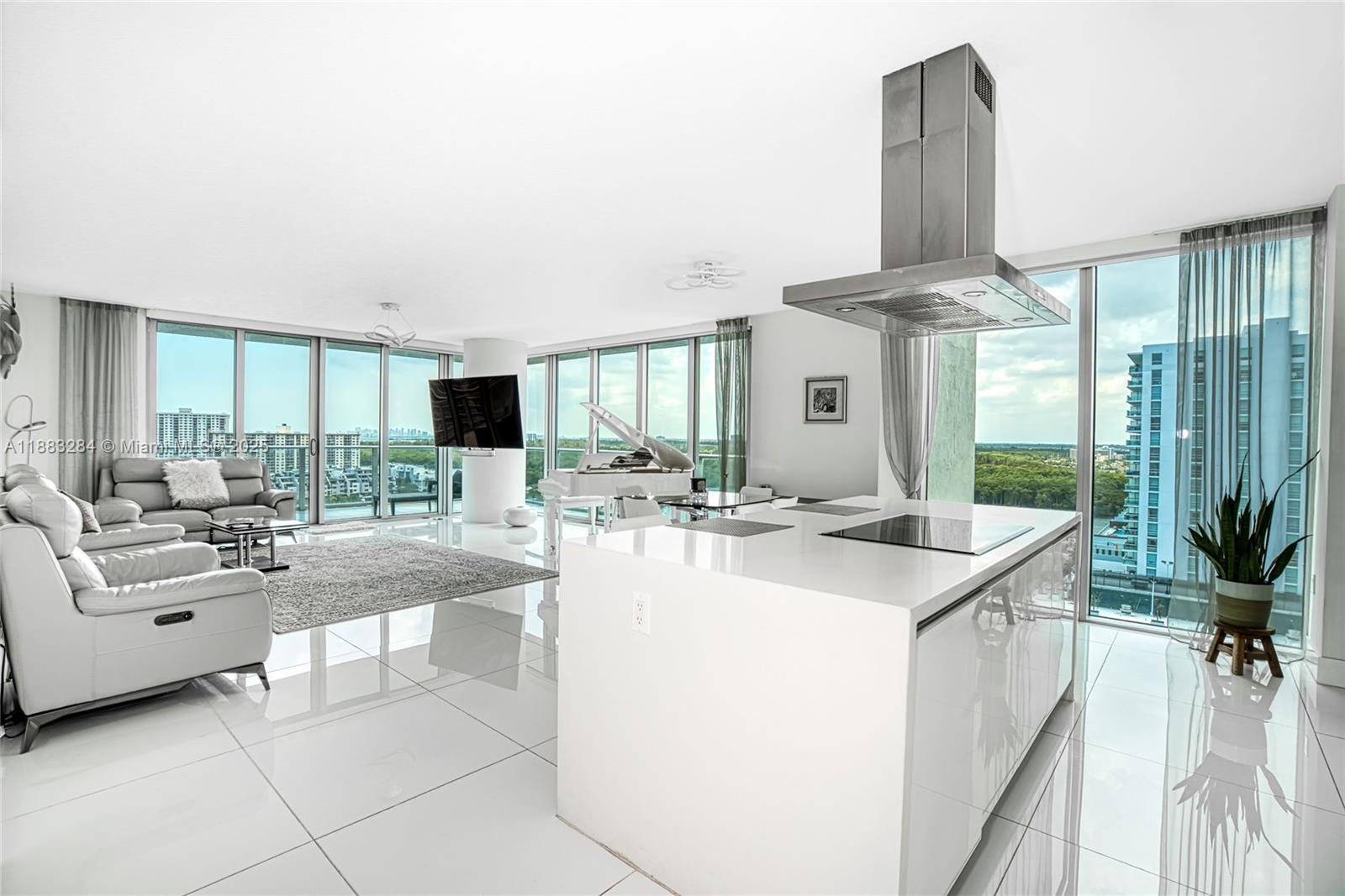image Parque Towers Condo59