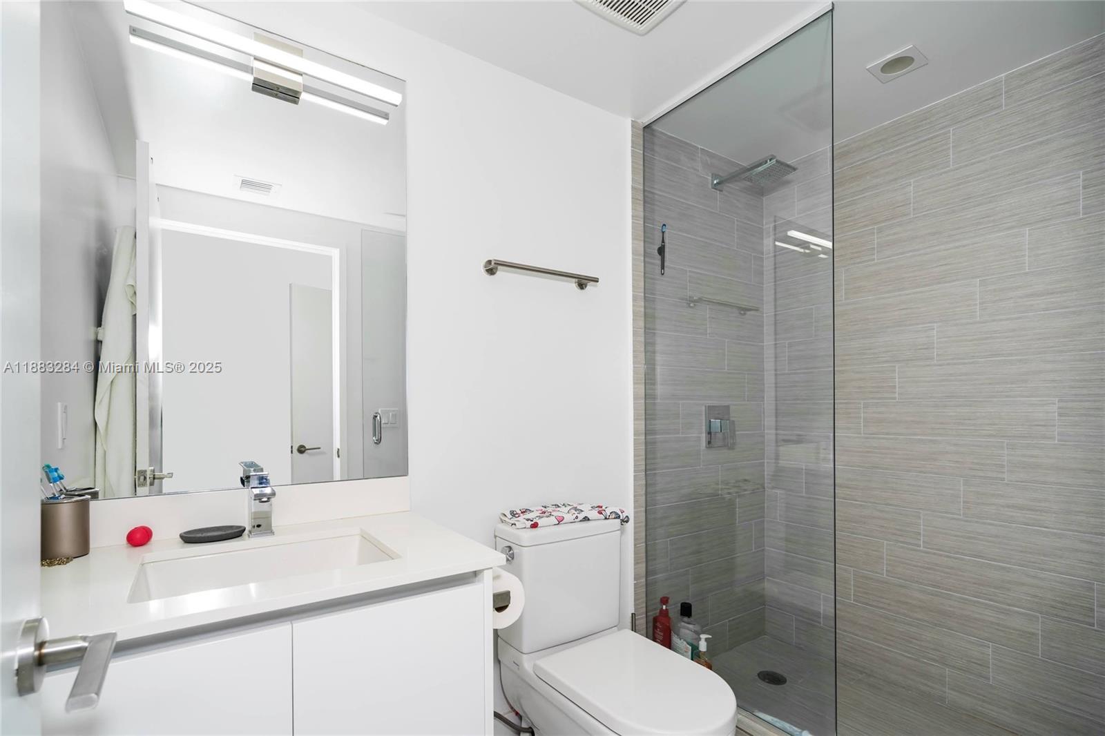 image Parque Towers Condo73