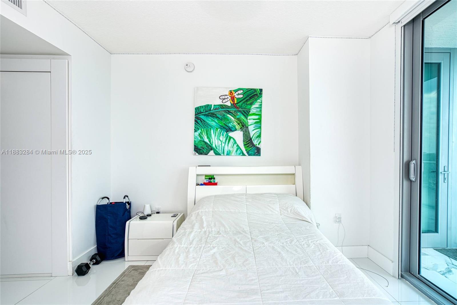 image Parque Towers Condo75