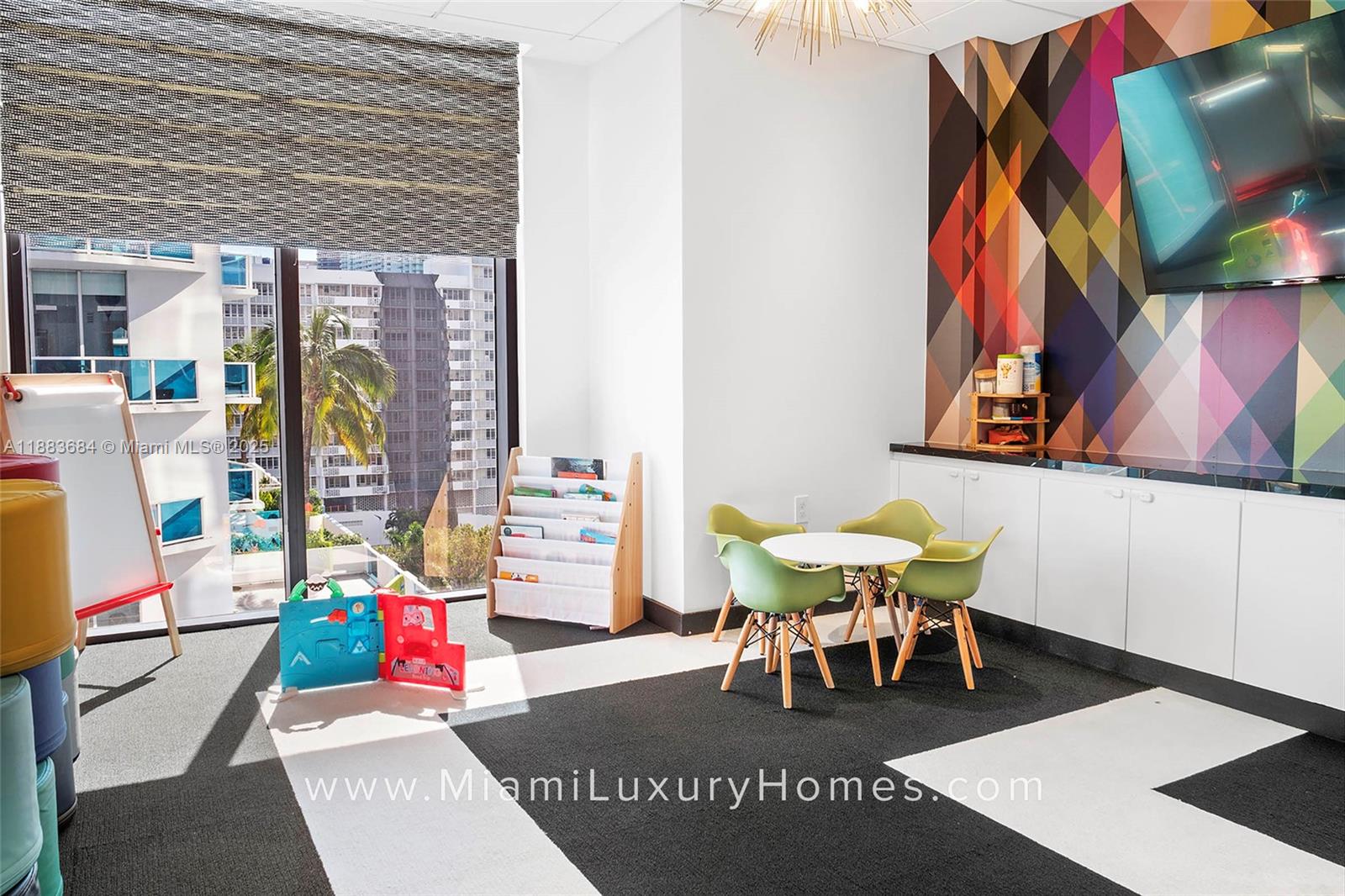 image Elysee Miami69