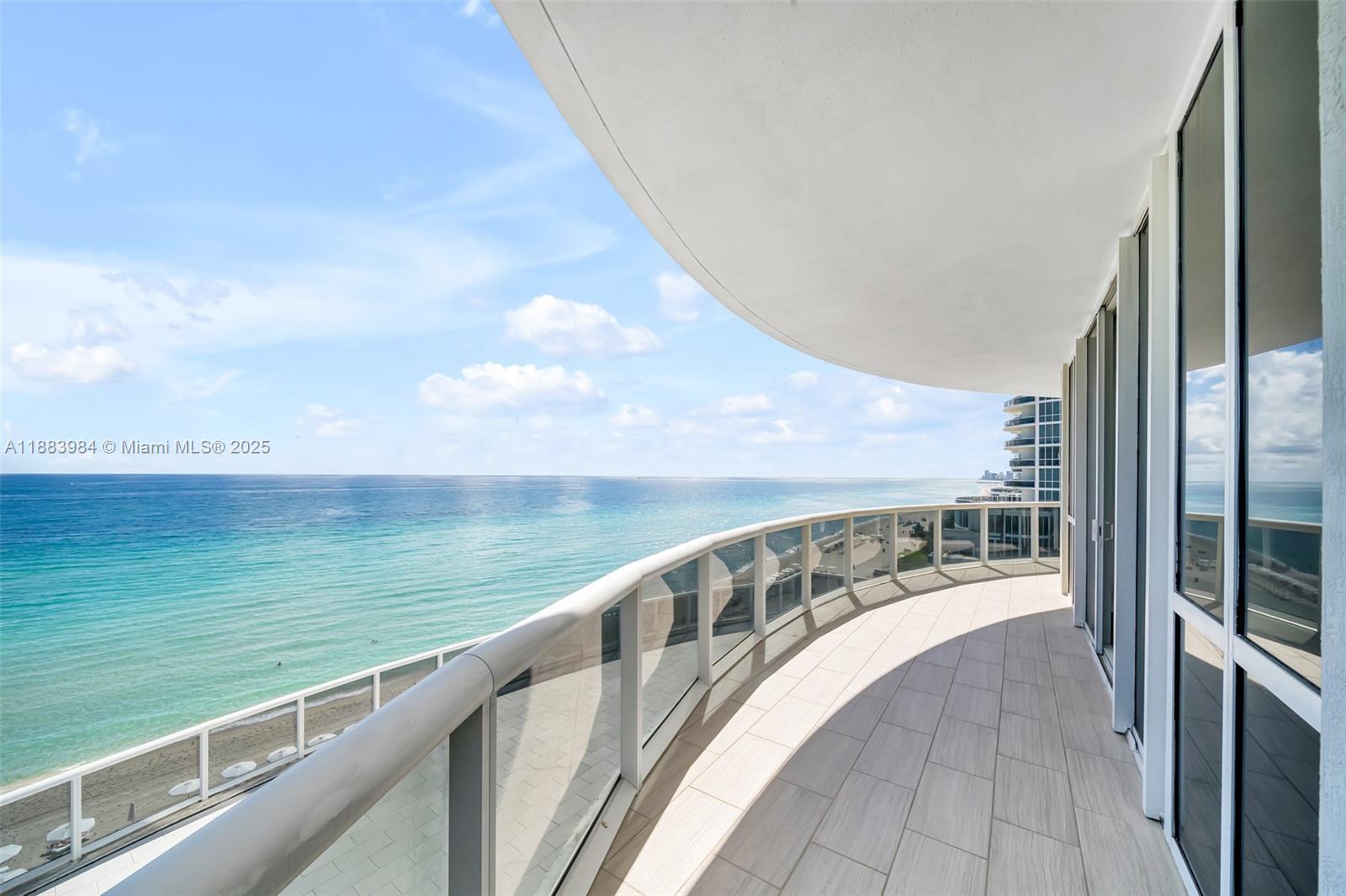 image Trump Towers I Condo5