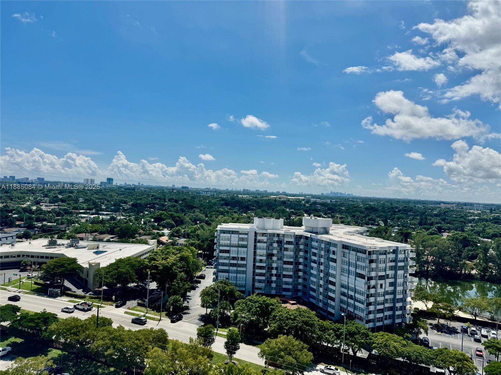 1351 NE Miami Gdns Dr #1711E