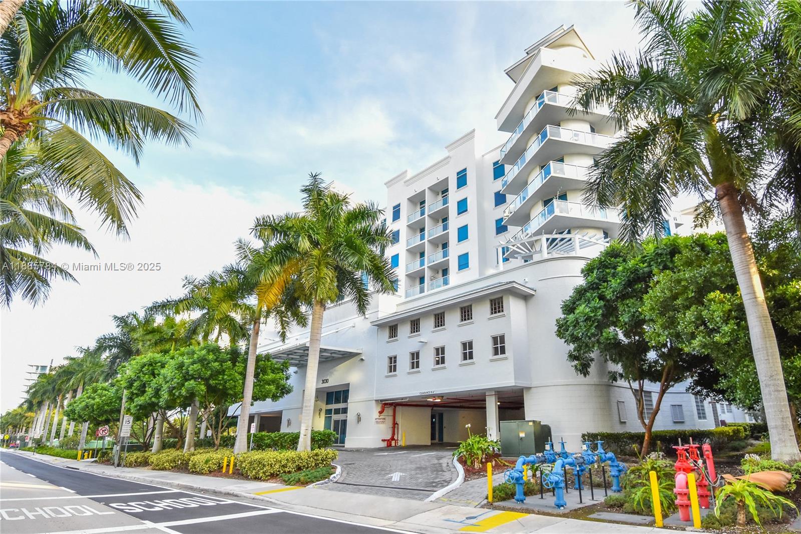 image 3030 Aventura30