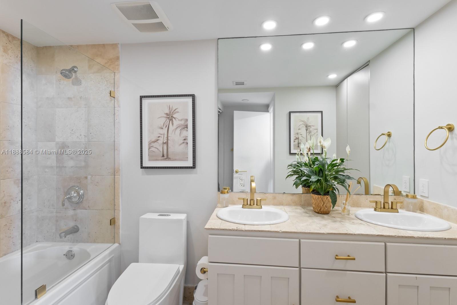 141 Crandon Blvd #446 Key Biscayne, FL 33149 141 Crandon Blvd #446 Key Biscayne, FL 33149
