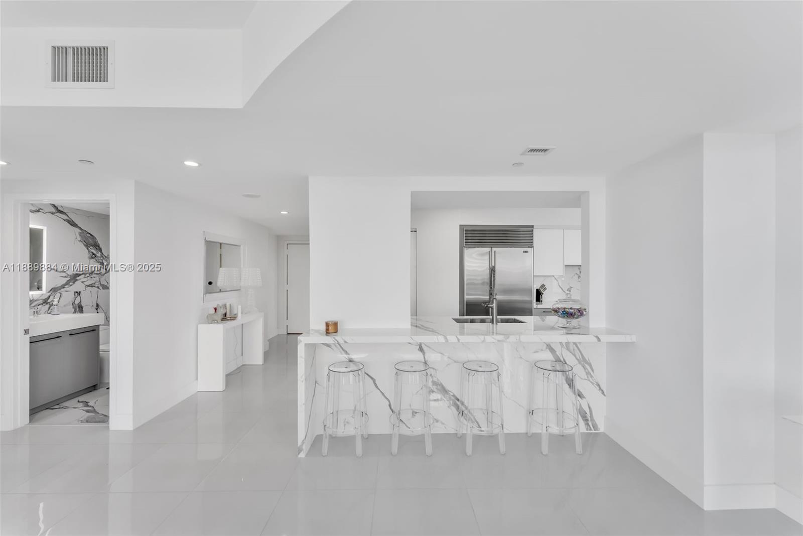 image Jade Residences At Bricek10