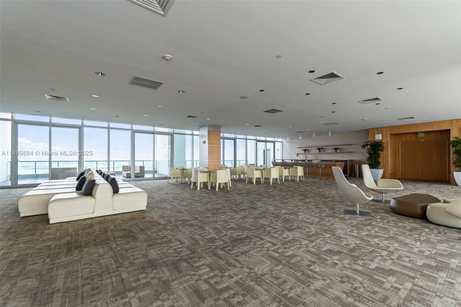 image Jade Residences At Bricek30