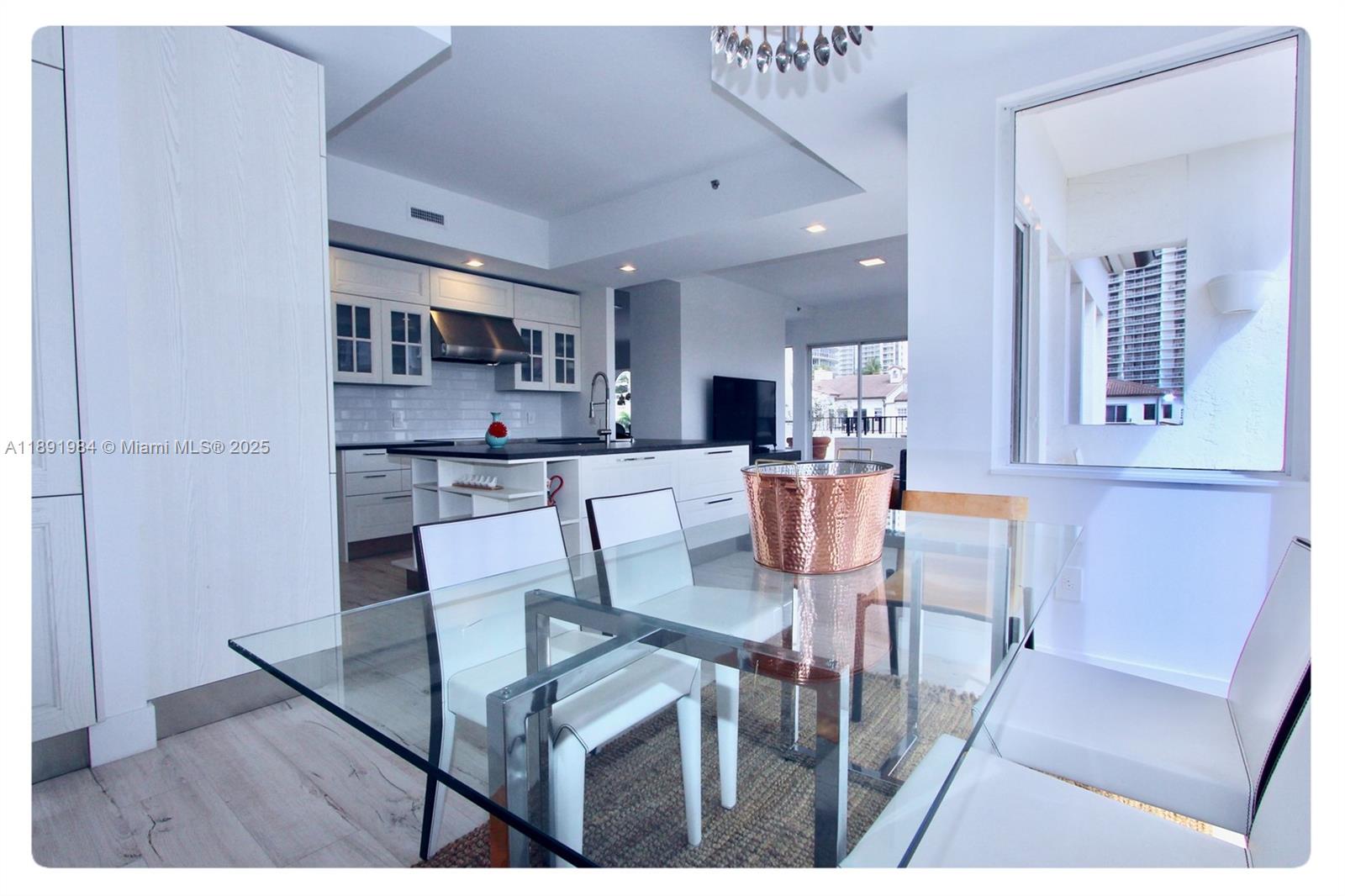 3500 Island Blvd #DPH01 Aventura, FL 33160