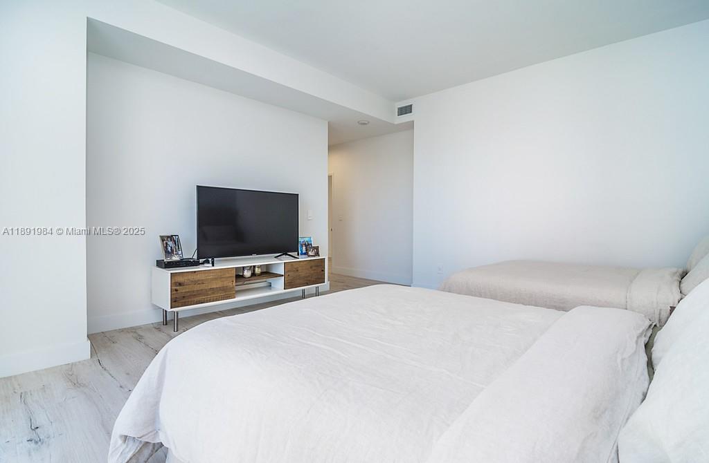 3500 Island Blvd #DPH01 Aventura, FL 33160