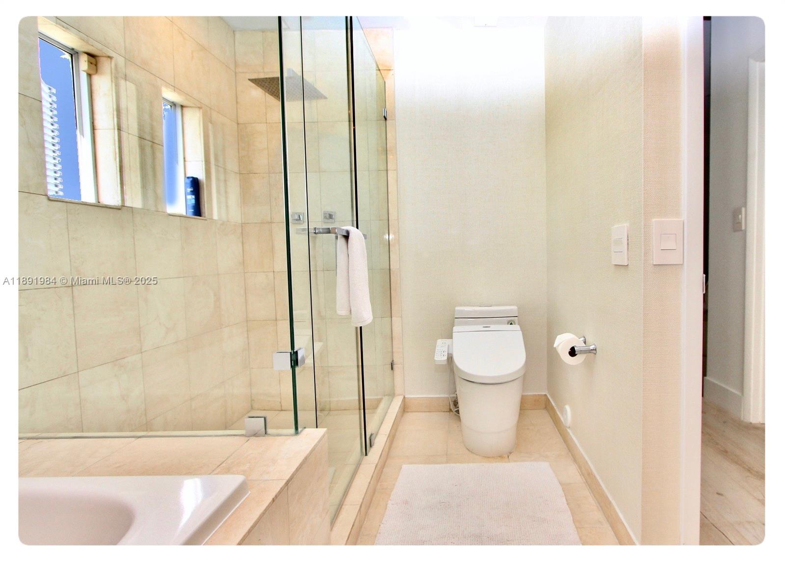 3500 Island Blvd #DPH01 Aventura, FL 33160