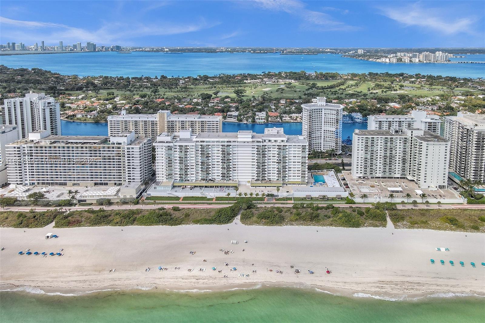 5601 Collins Ave #504