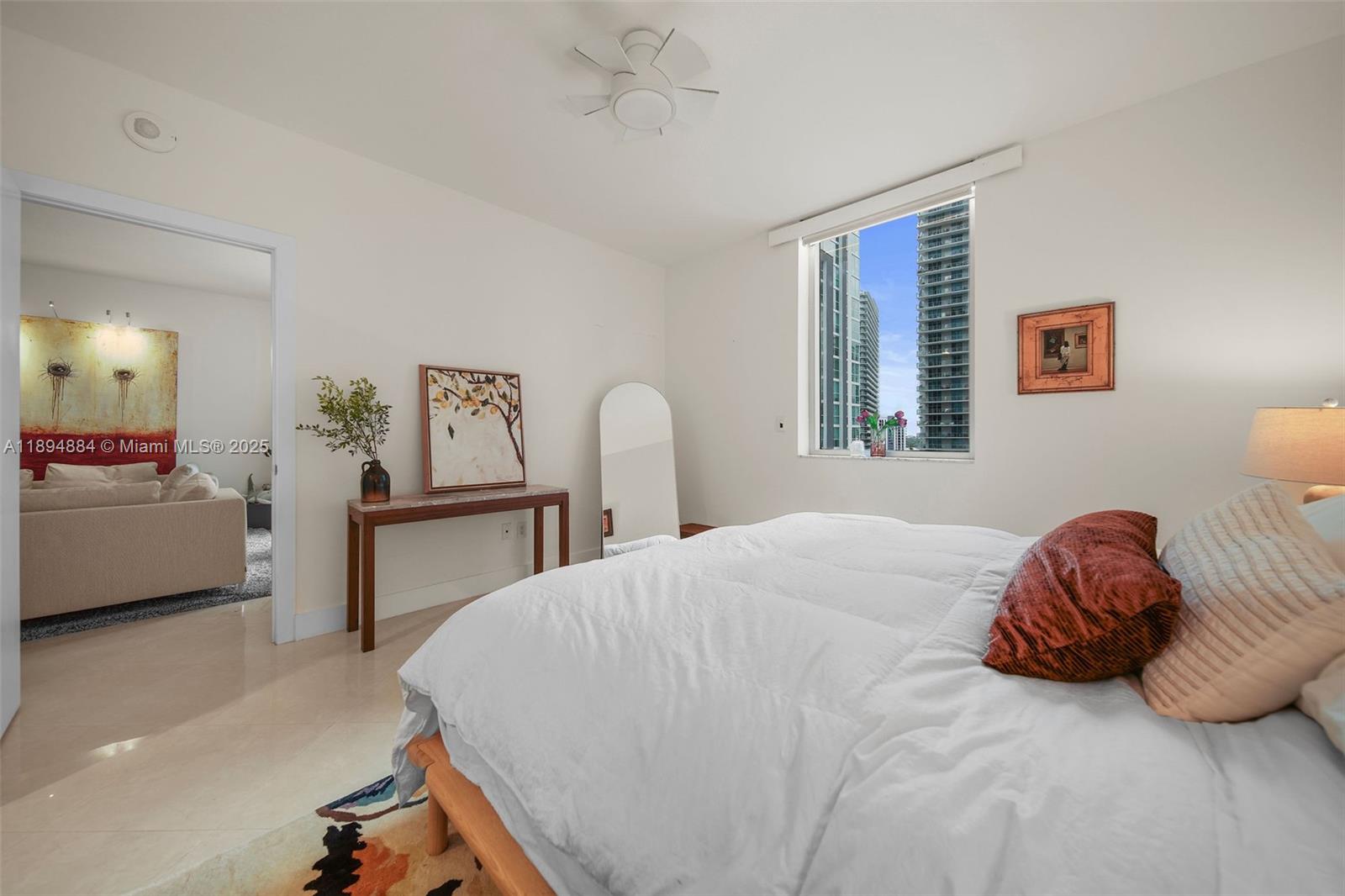 image 1060 Brickell19