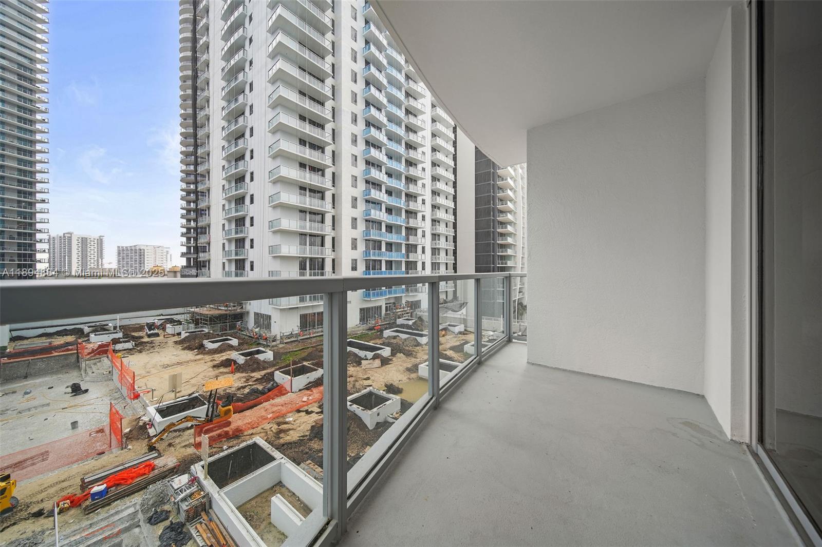 image 1060 Brickell23