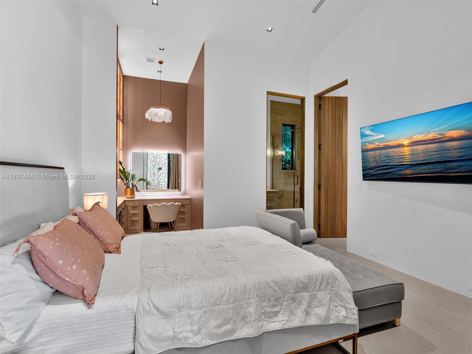 2931 Emathla St Miami, FL 33133