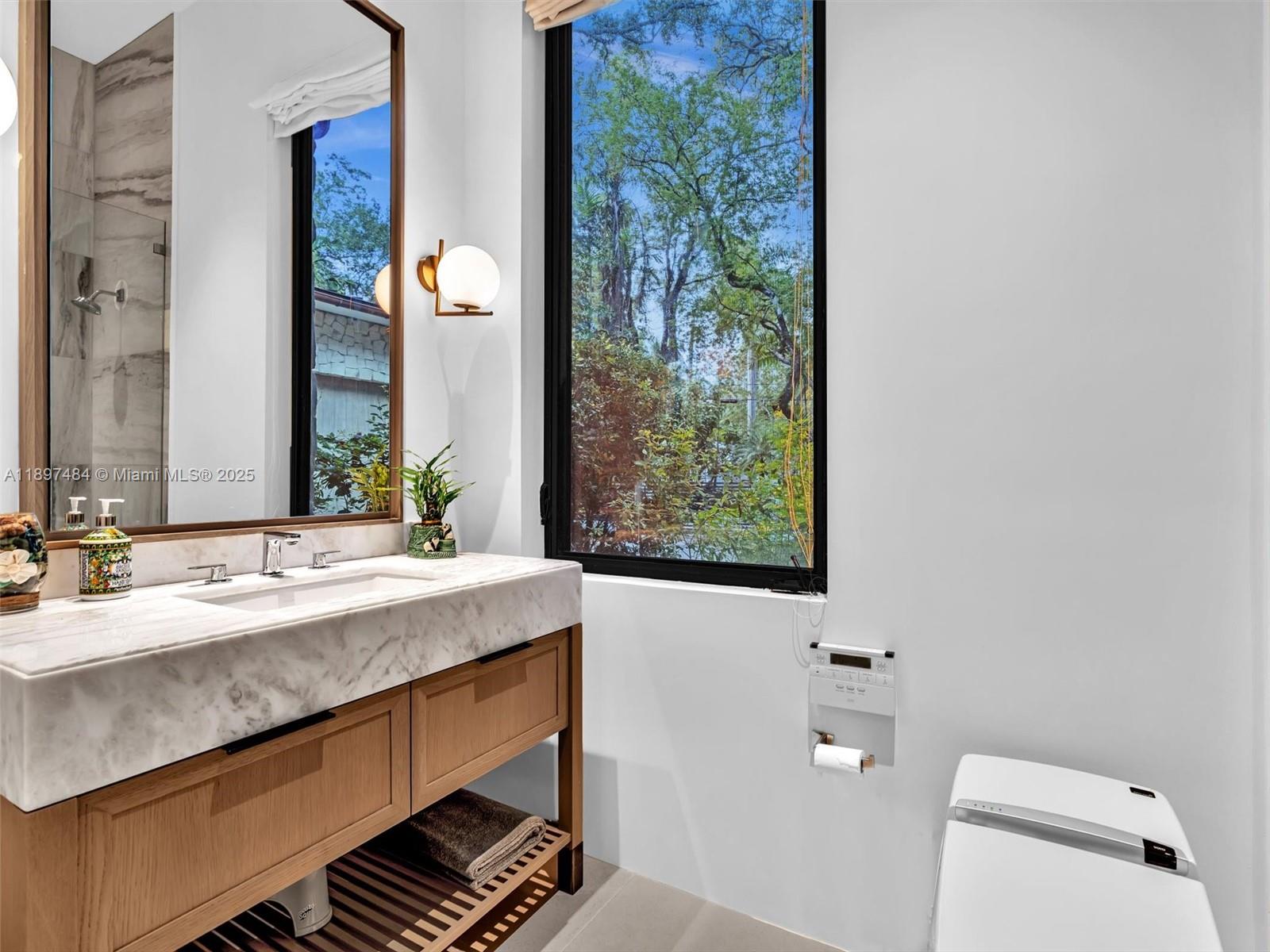 2931 Emathla St Miami, FL 33133