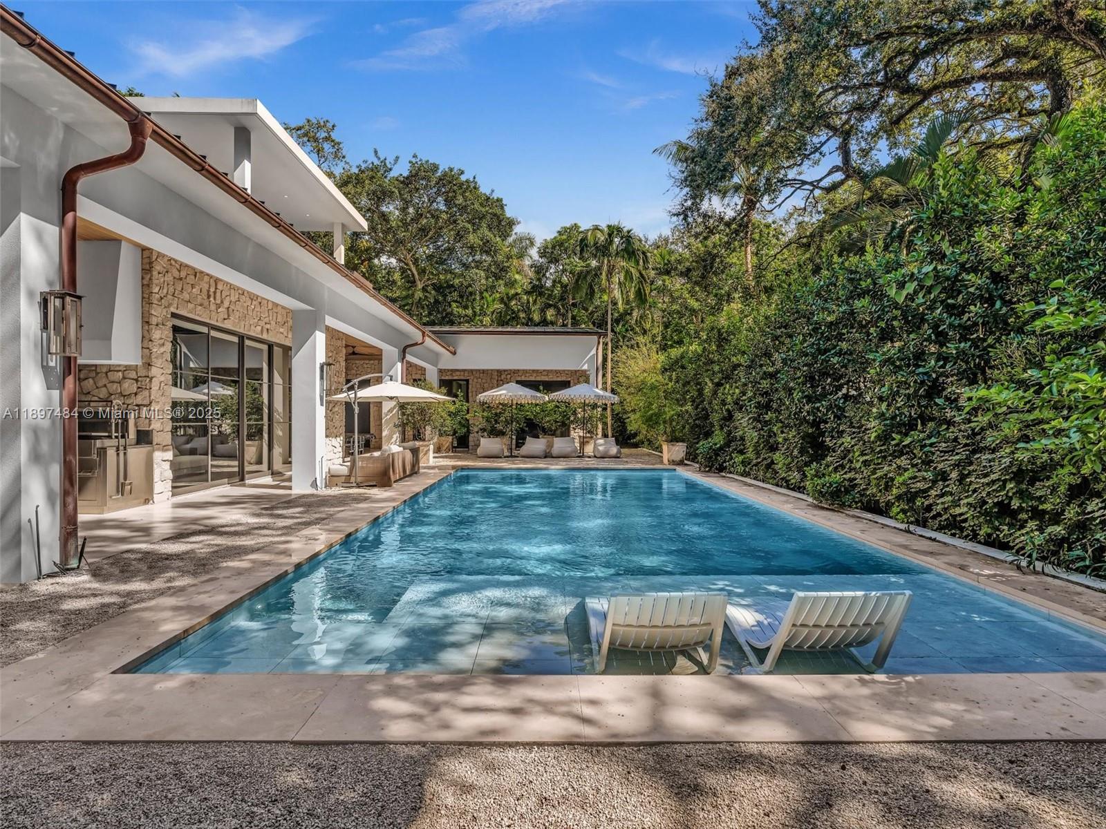 2931 Emathla St Miami, FL 33133