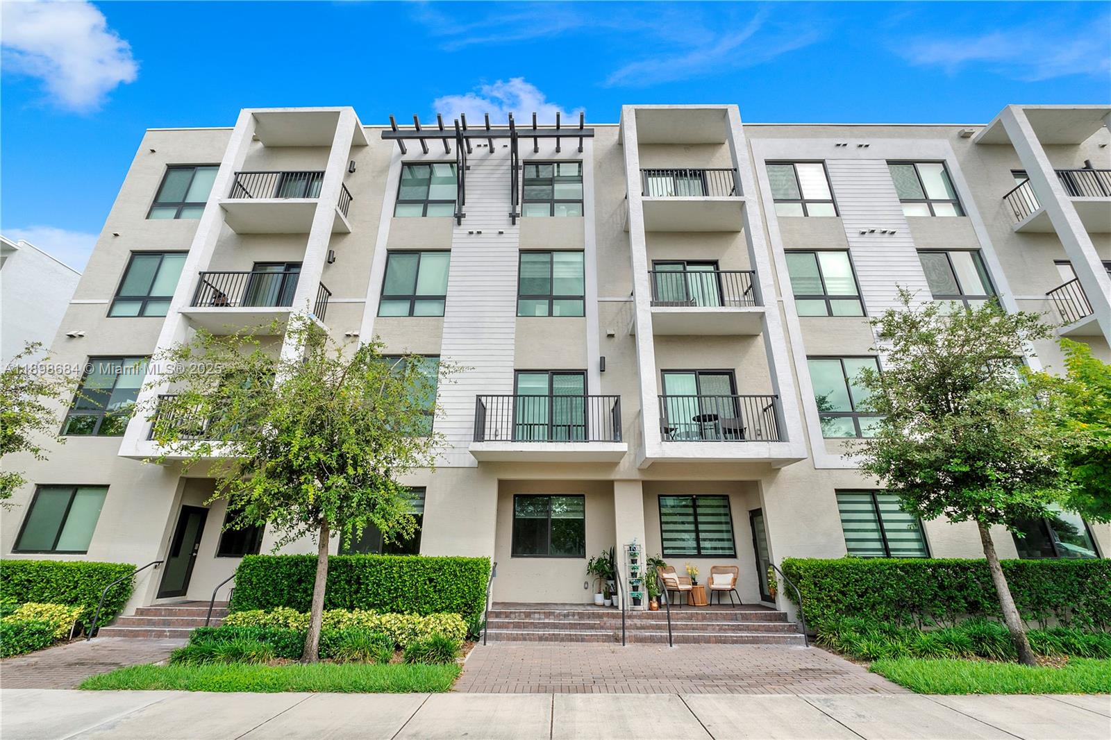 8301 NW 41st St #B-102 Doral, FL 33166