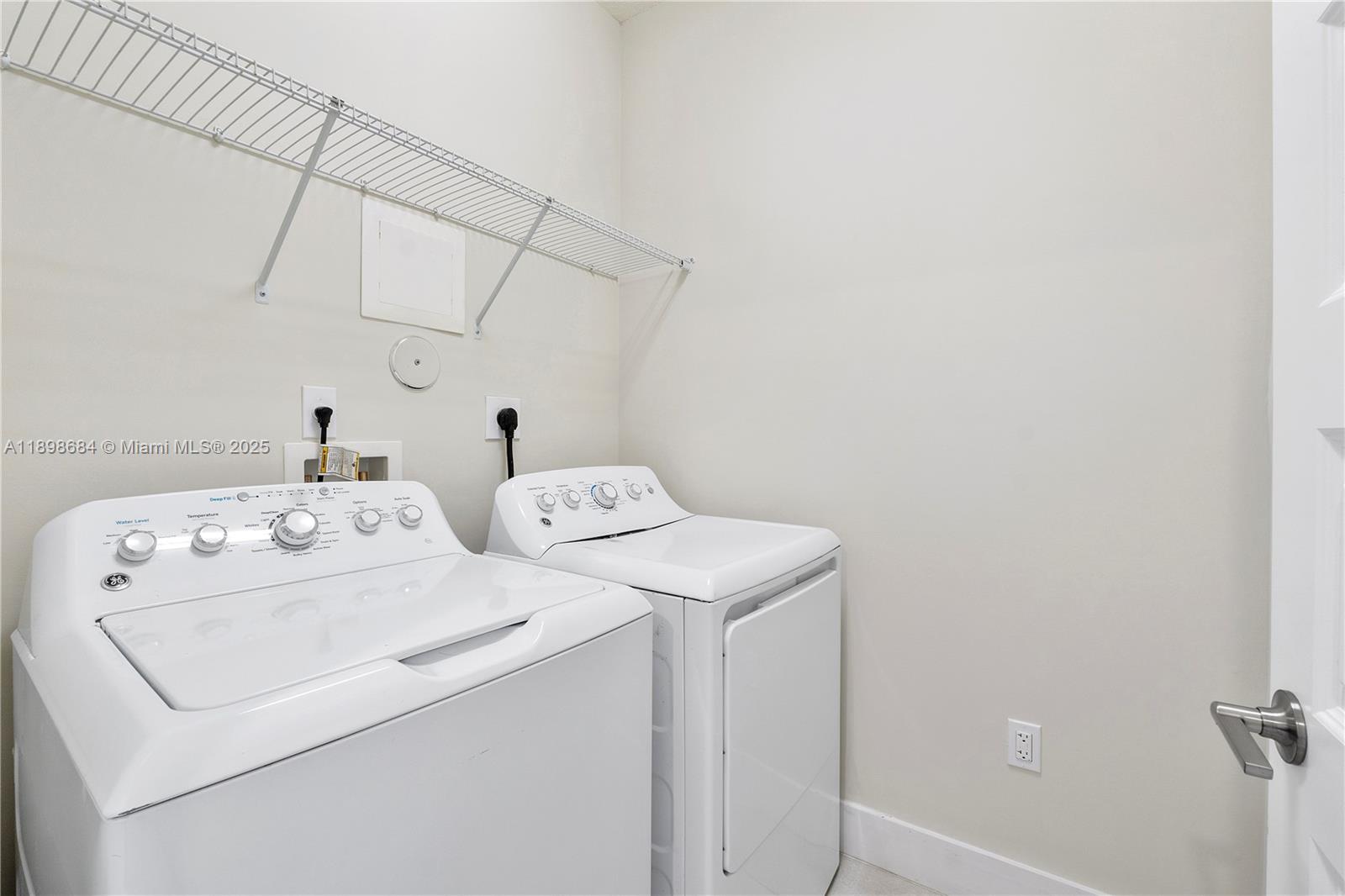 8301 NW 41st St #B-102 Doral, FL 33166