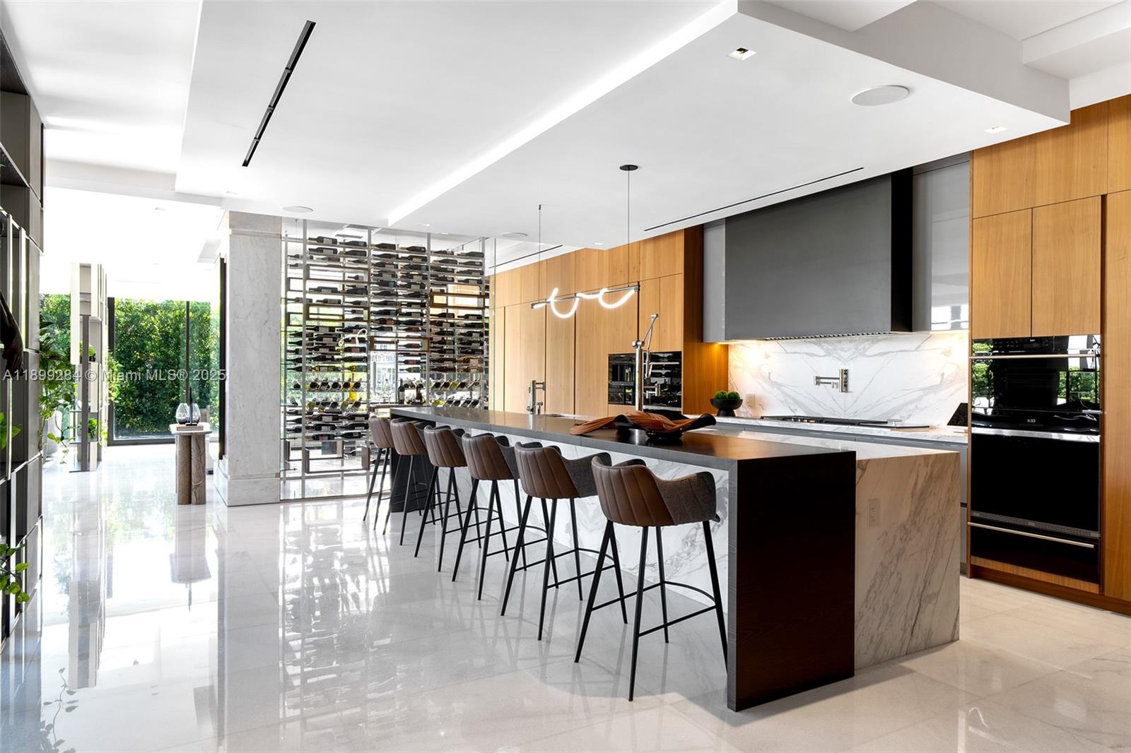 790 Lake Rd Miami, FL 33137