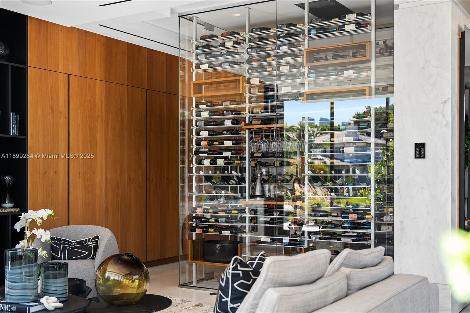 790 Lake Rd Miami, FL 33137