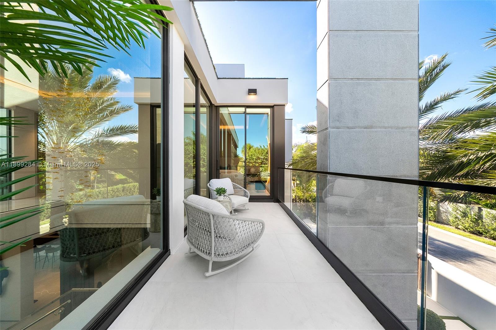 790 Lake Rd Miami, FL 33137