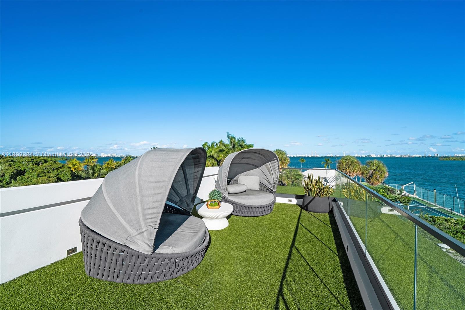 790 Lake Rd Miami, FL 33137