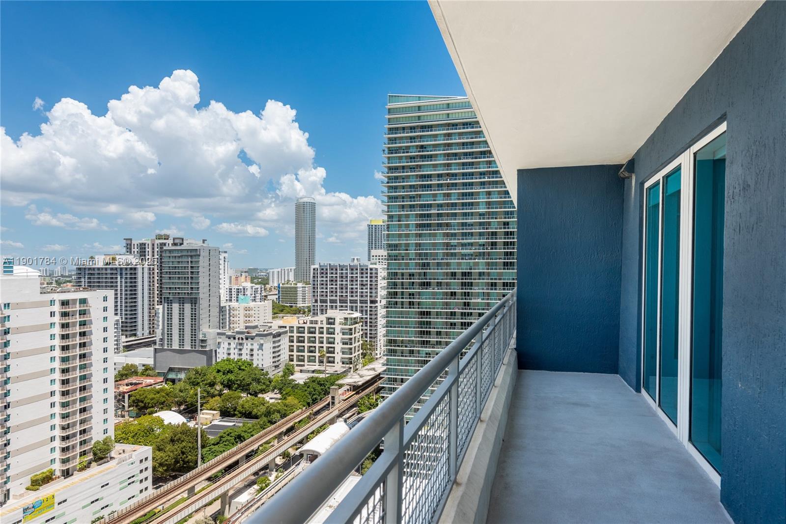 image Infinity At Brickell2