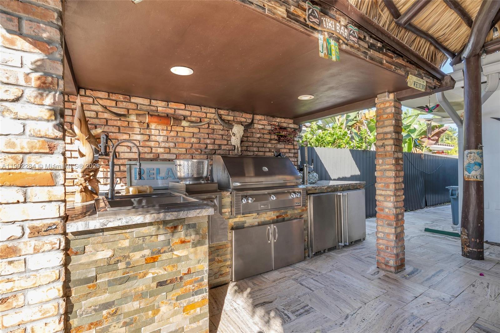 2108 NE 124th St North Miami, FL 33181