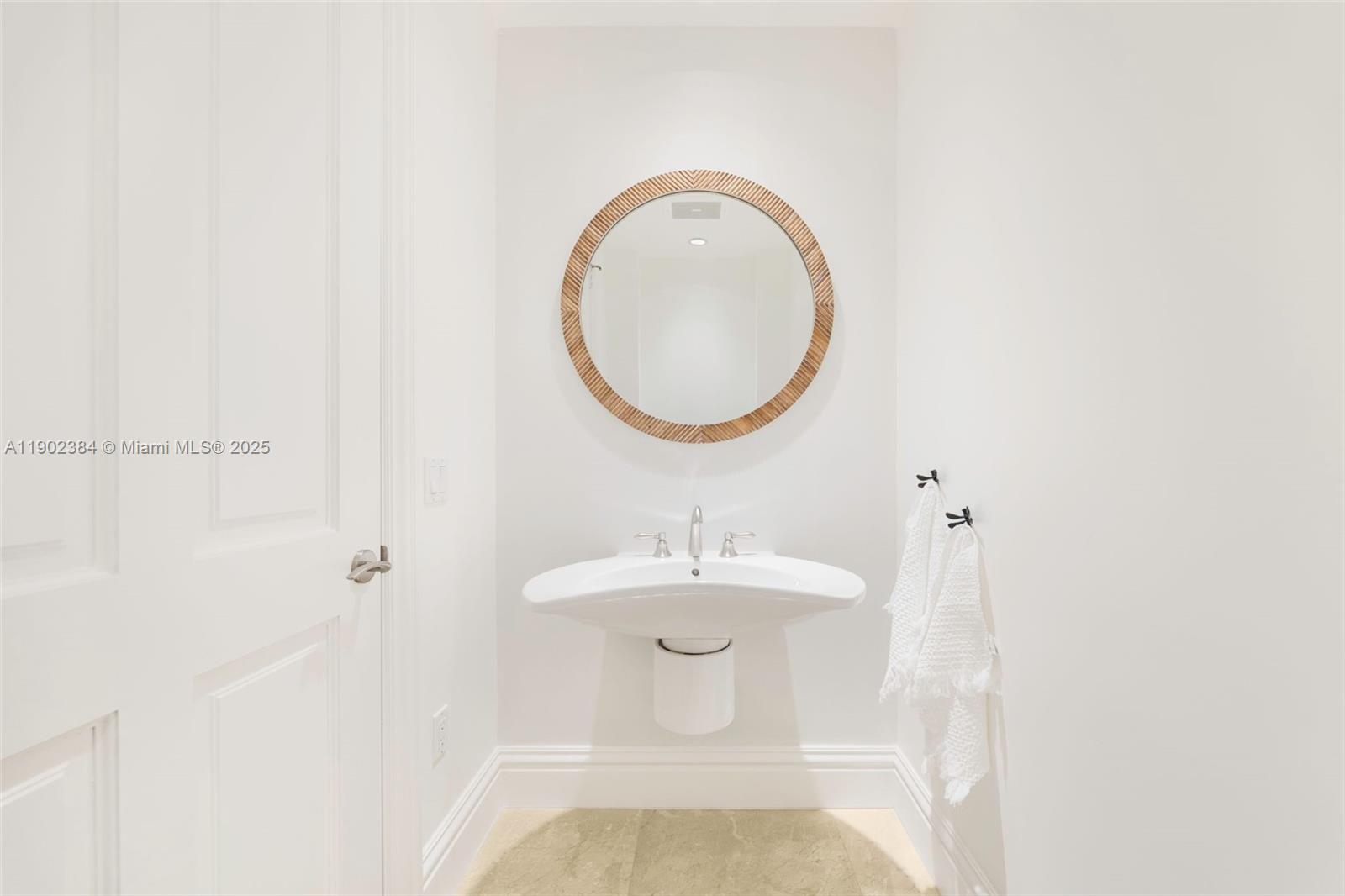 10295 Collins Ave #1806 Bal Harbour, FL 33154