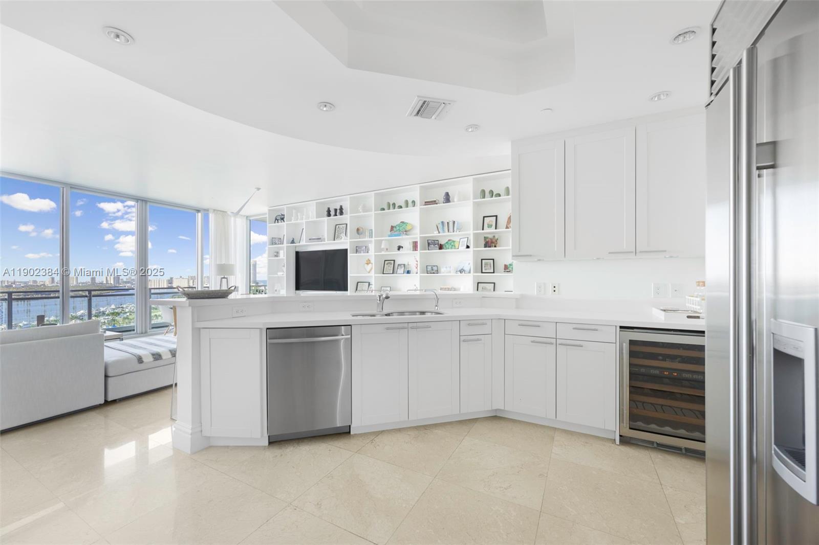 10295 Collins Ave #1806 Bal Harbour, FL 33154