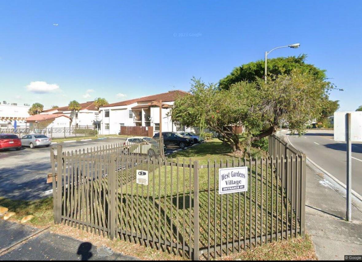 680 W Park Dr #3-106