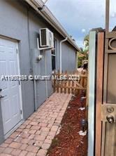 1133 NW 135th Ct Miami, FL 33182